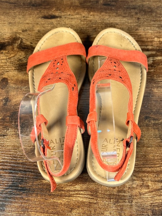 Naturalizer Sandals Leather T Strap Adjustable Hook & Loop Cutout Windham 8 - Picture 5 of 14